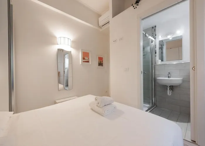 Daire Cosimo By Mmega Floransa